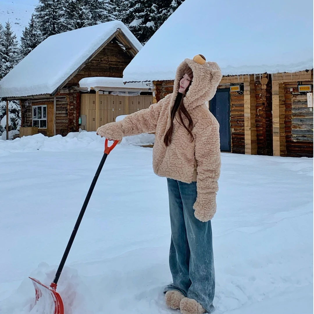 【陶陶推荐】秋冬设计款可爱小熊气质保暖羽绒服 S253