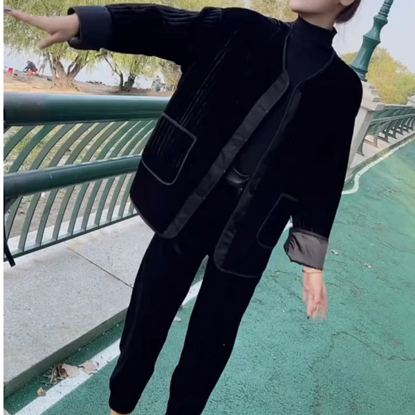 西装夹克时尚休闲黑色金丝绒裤子春秋百搭加厚韩版网红气质棉袄女