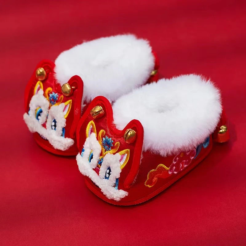 虎头鞋宝宝满月百天周岁软底龙刺绣婴儿婴儿秋冬鞋中国风保暖加绒