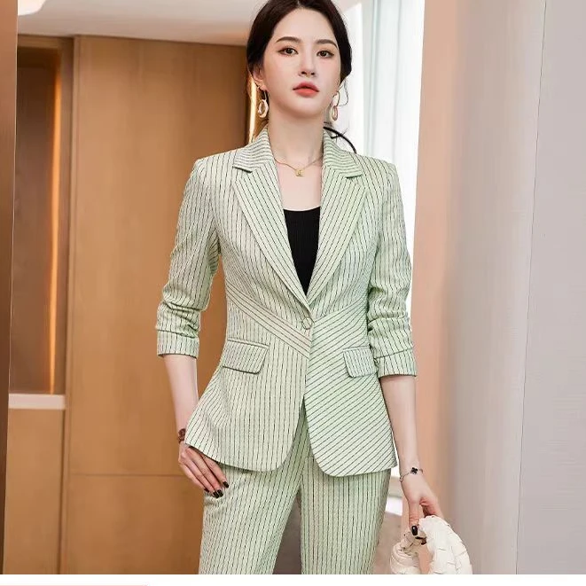 B区8041新款高级感气质女神范职业单件西服