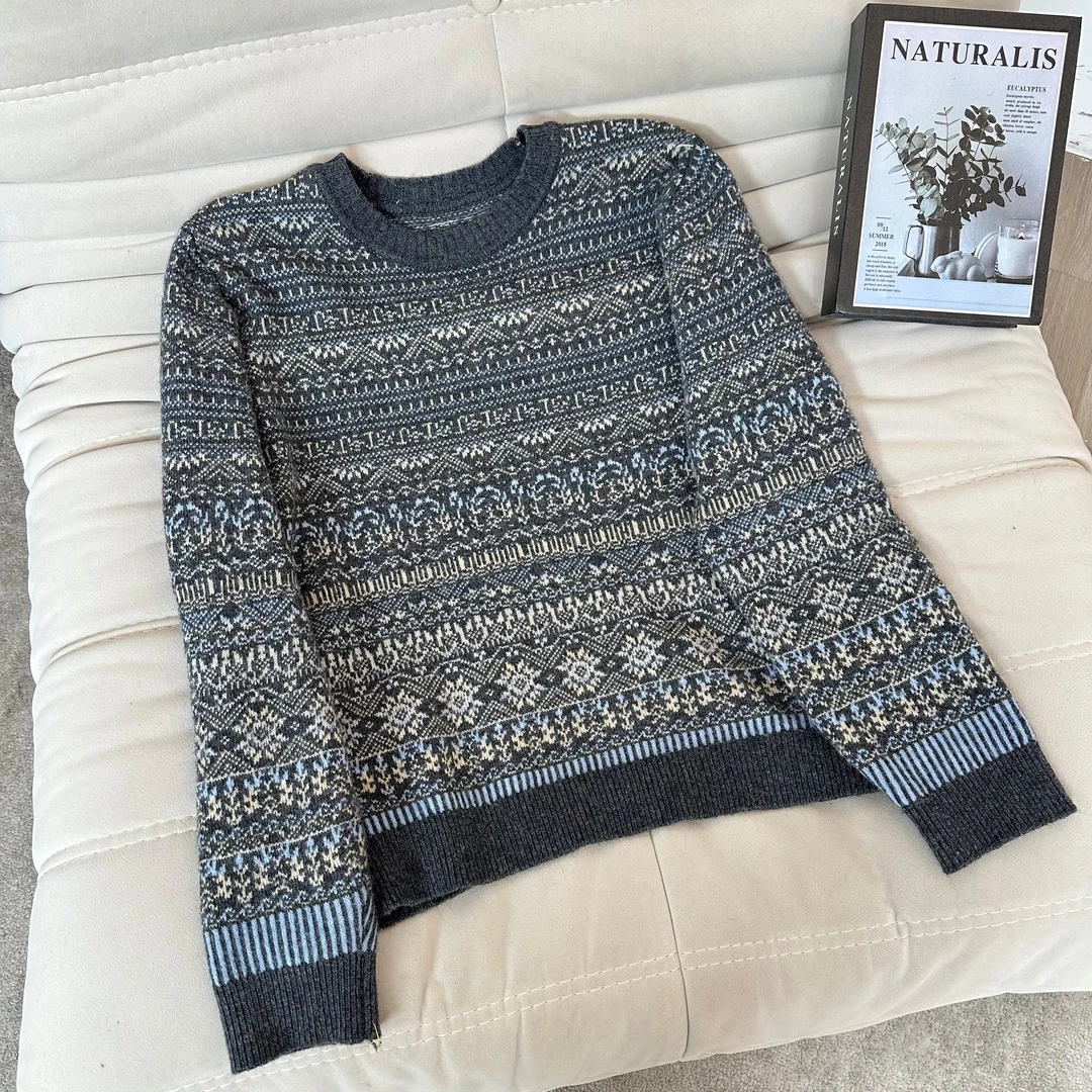 【米可家】费尔岛复古提花圆领毛衣套头衫62155