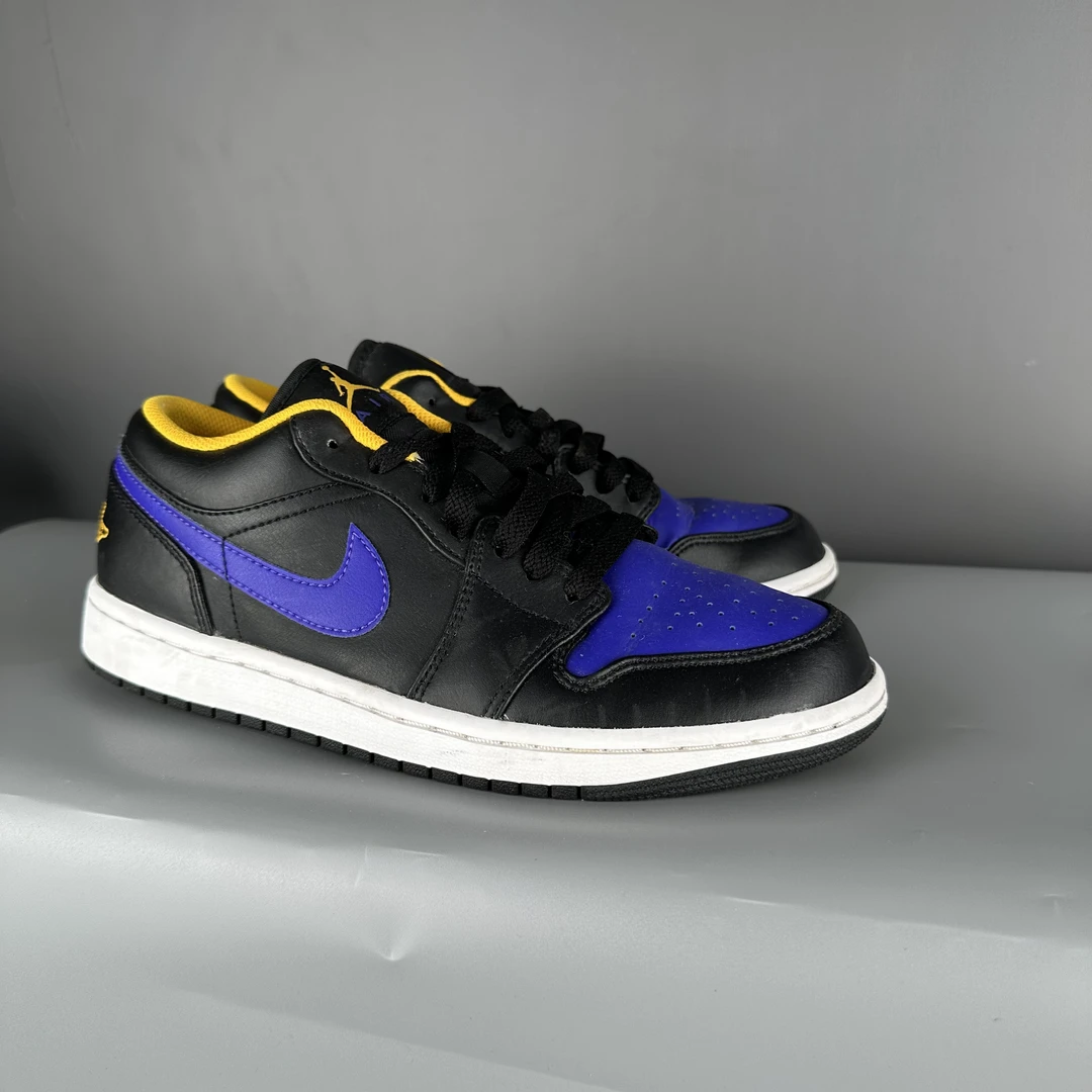 Jordan Air Jordan 1 Low "Dark Concord" 复古篮球鞋 黑紫黄40