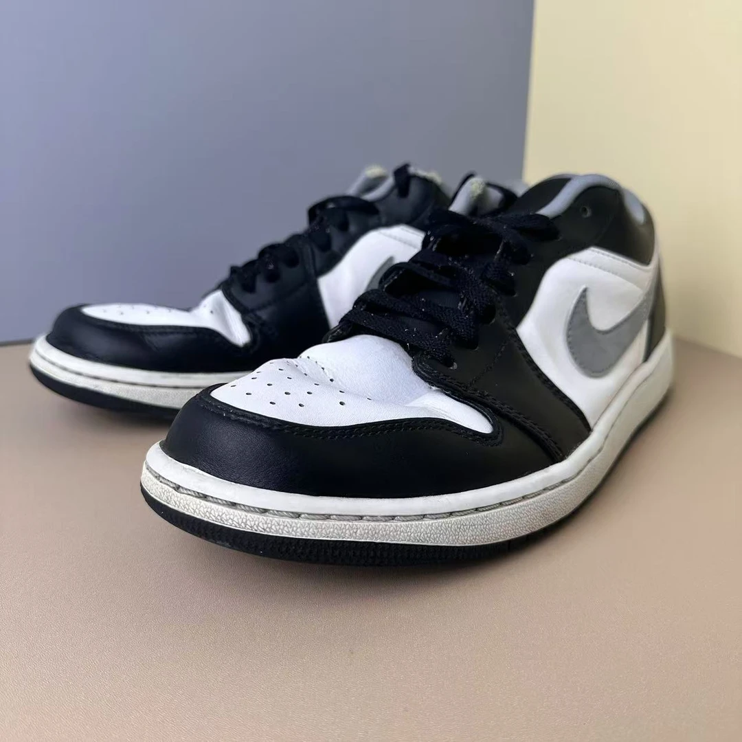 42.5码 aj1 低帮 板鞋 黑白灰 95新