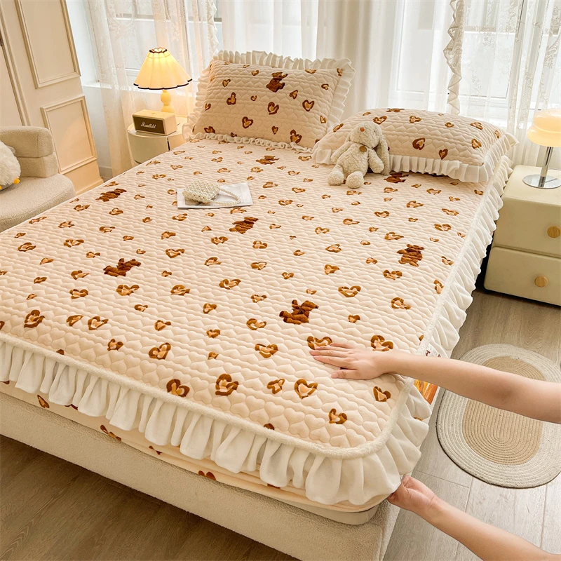 牛奶绒夹棉床笠花边款单件床罩2024新款冬季加厚法兰绒床垫保护罩