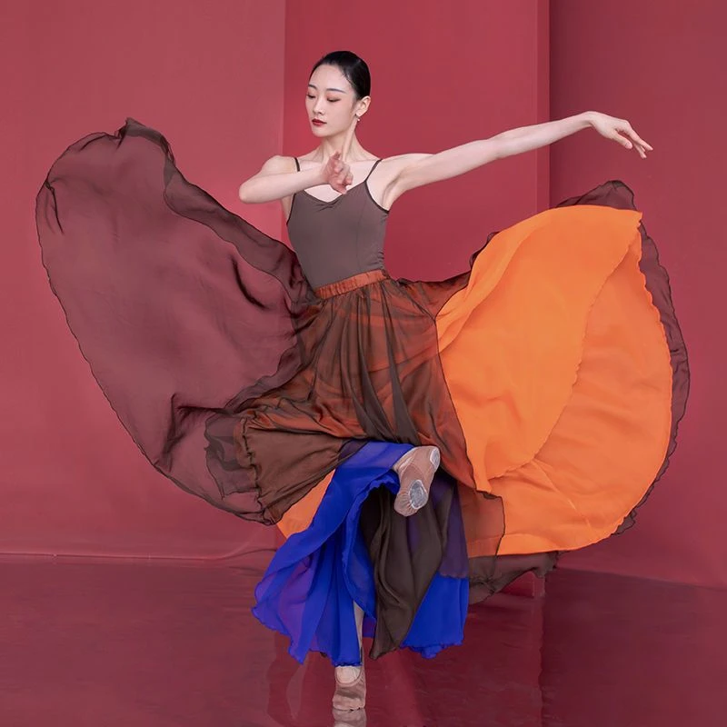 三层720度古典舞蹈服黑走马飘逸大裙摆中国民族舞台演出服