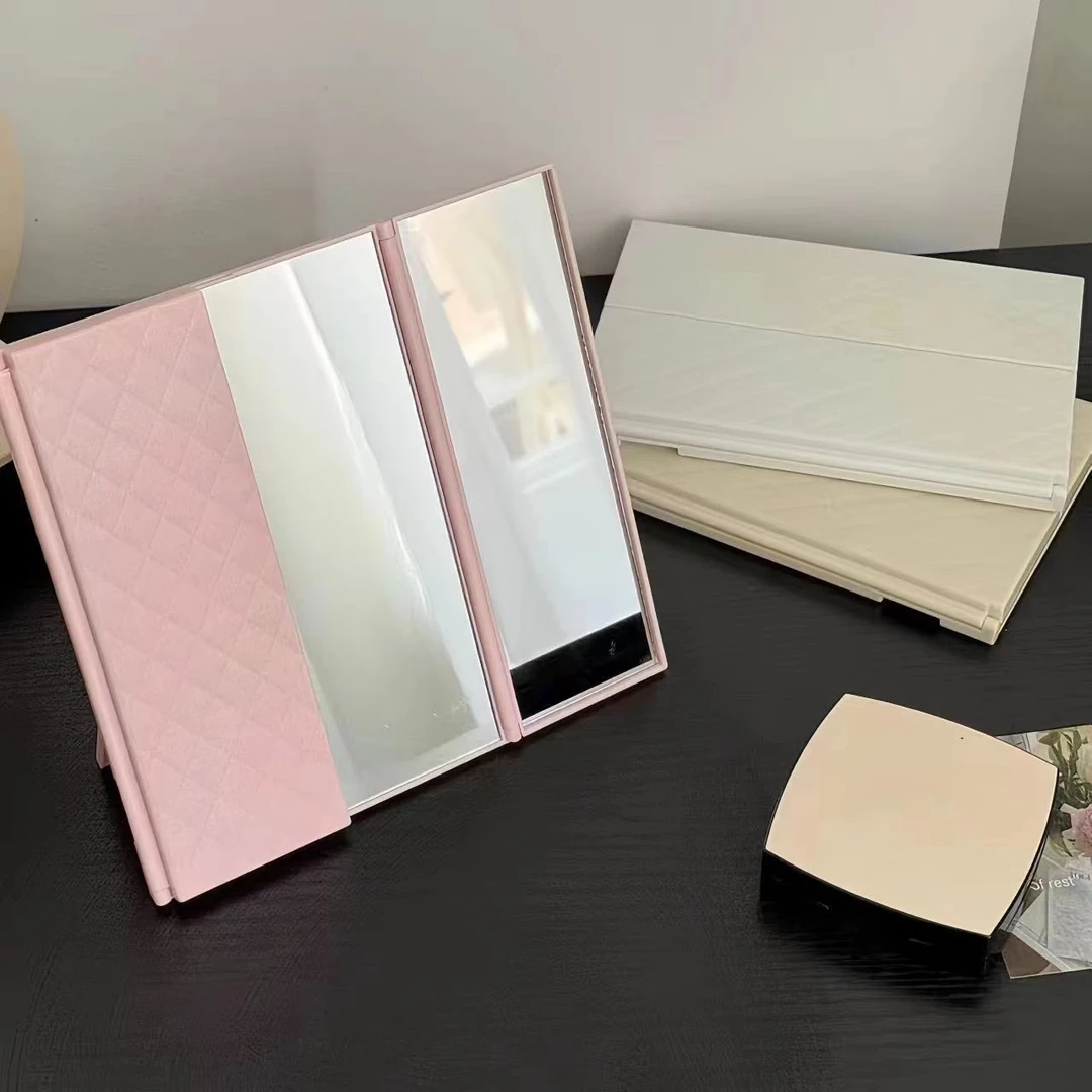 【皮卡】便捷折叠台式化妆镜桌面三折化妆镜家用开学季宿舍化妆镜