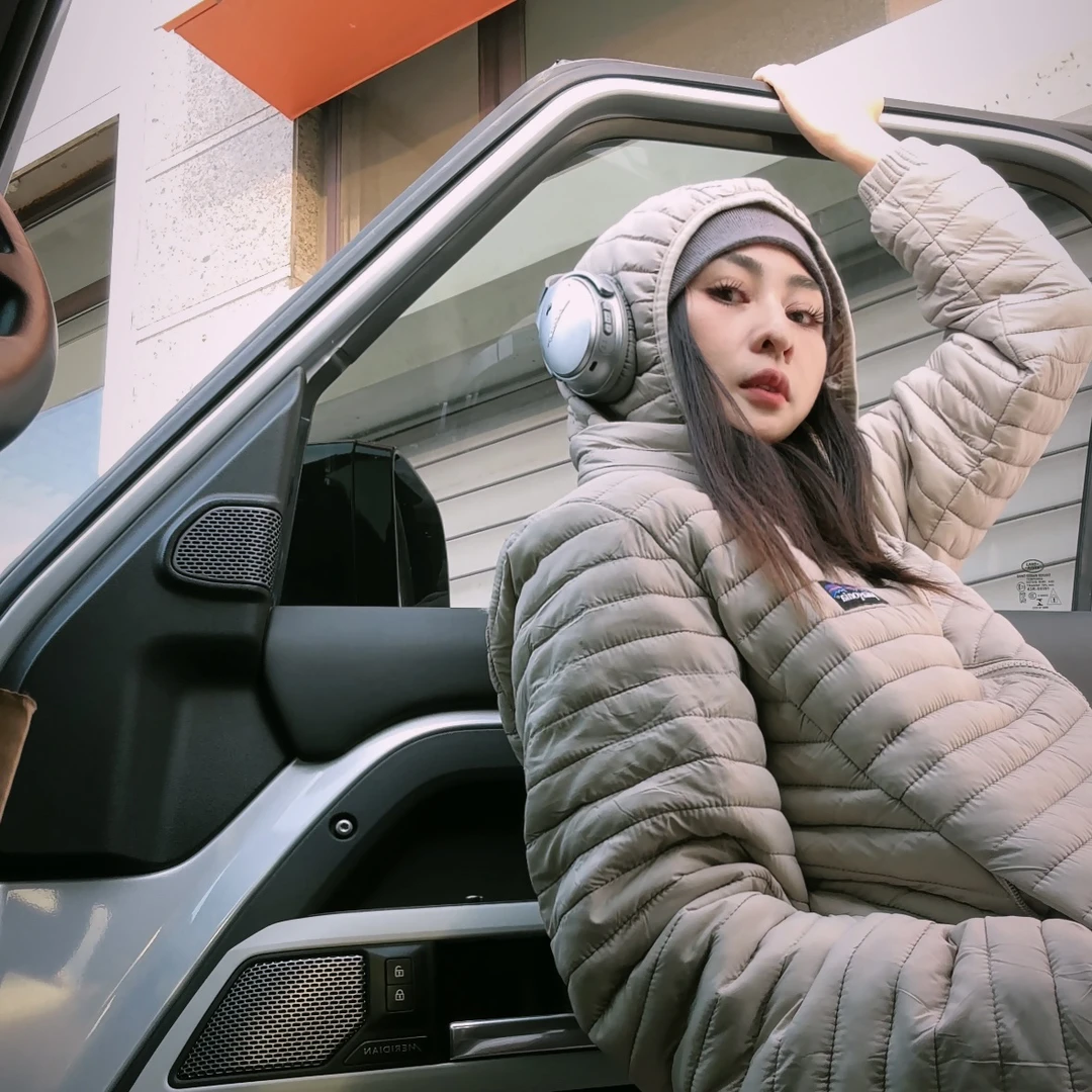 pata 排骨服 连帽保暖