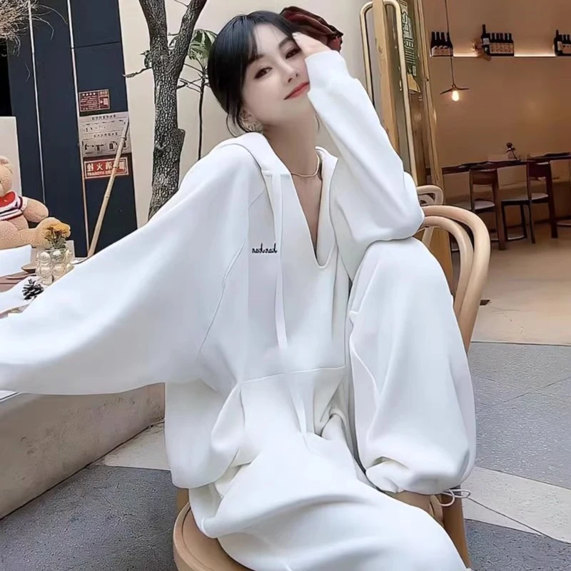 LOzP时尚宽松刺绣卫衣套装女春百搭简约小个子束脚哈伦裤两件套潮