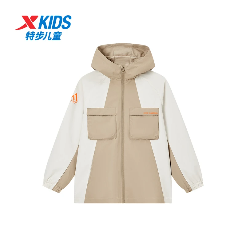 特步儿童时尚潮流秋冬保暖防风防污耐脏连帽风衣外套676326339012