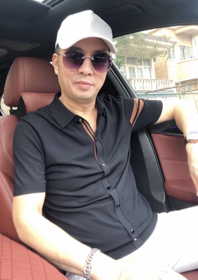 （断码特价捡漏）轻奢时尚百搭天丝针织假开衫翻领短袖T恤（M120）