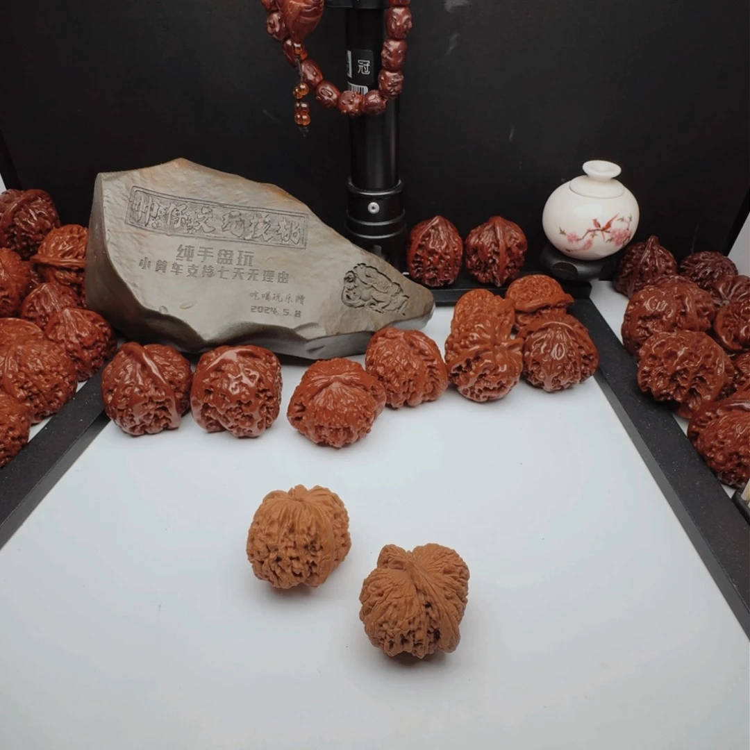 文玩核桃吊坠四座楼
