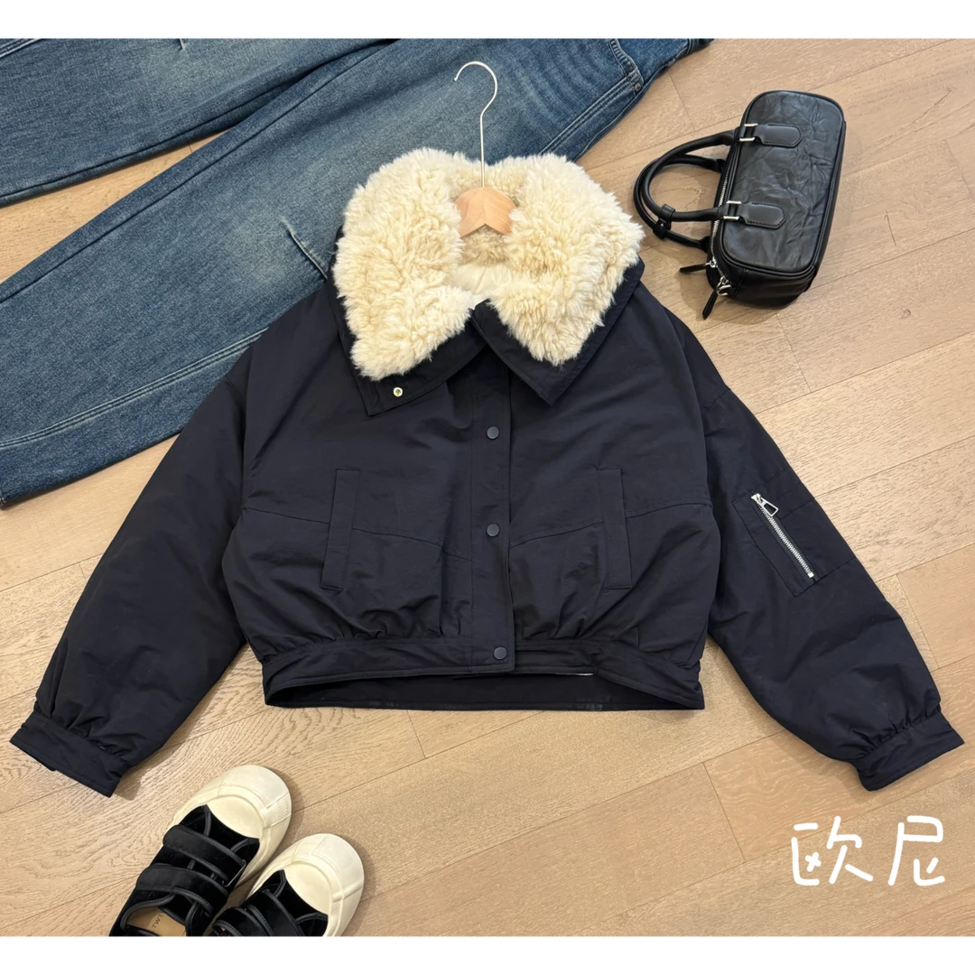 欧尼私服 小众设计款极简百搭拼接毛毛翻领羽绒服 2411B5578
