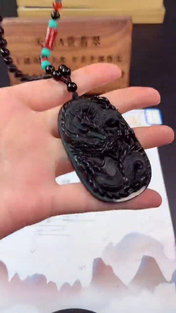 【闪购商品】翡翠颈饰未镶嵌5发1 多样性发货