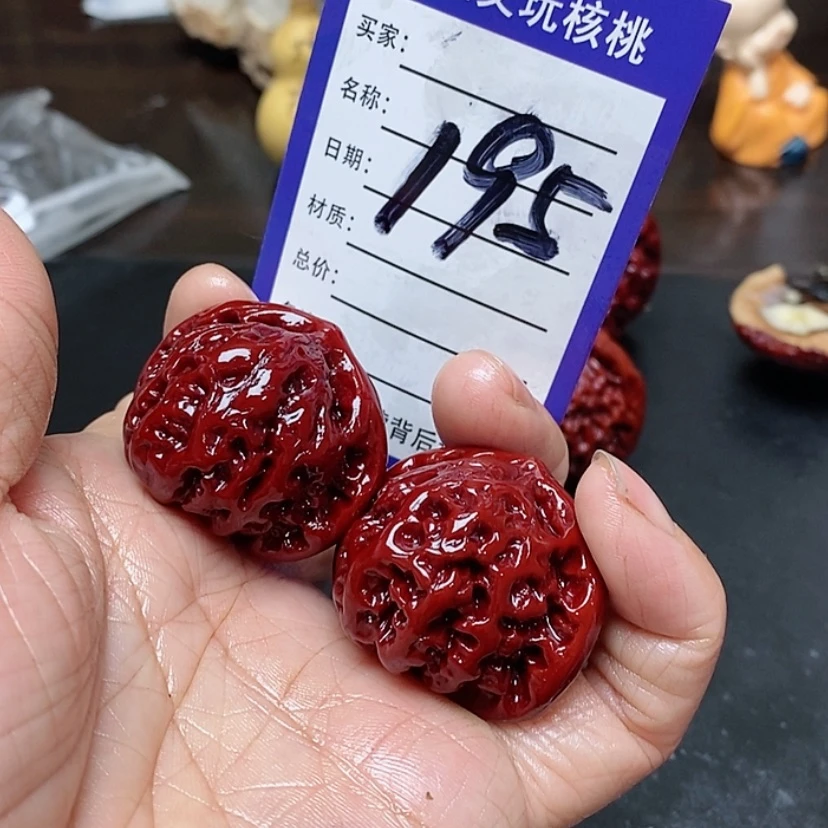 【闪购商品】机刷做旧文玩核桃