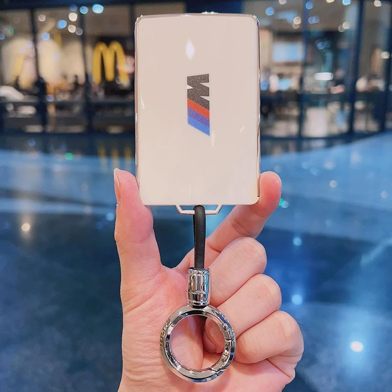 适用宝马卡片钥匙套新款7系6系5系3系X7X6X5高档NFC卡套车包壳扣