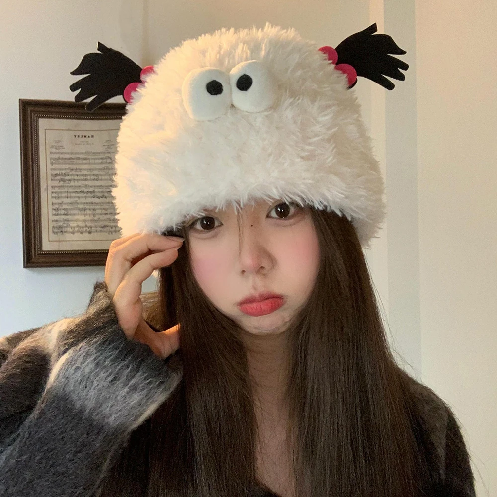 个性搞怪辫子毛绒毛线帽子女秋冬加厚百搭学生护耳保暖雷锋帽网红
