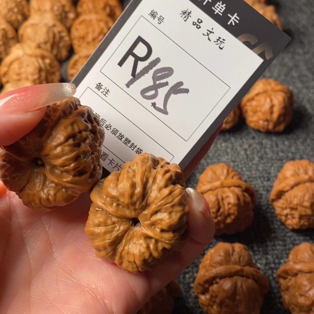 【闪购商品】核桃核雕布*哈哈我也想你了