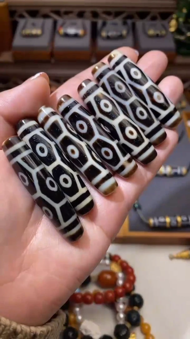 【闪购商品】玛瑙/玉髓吊坠(赠链)未镶嵌A25596多样性-L六发一个