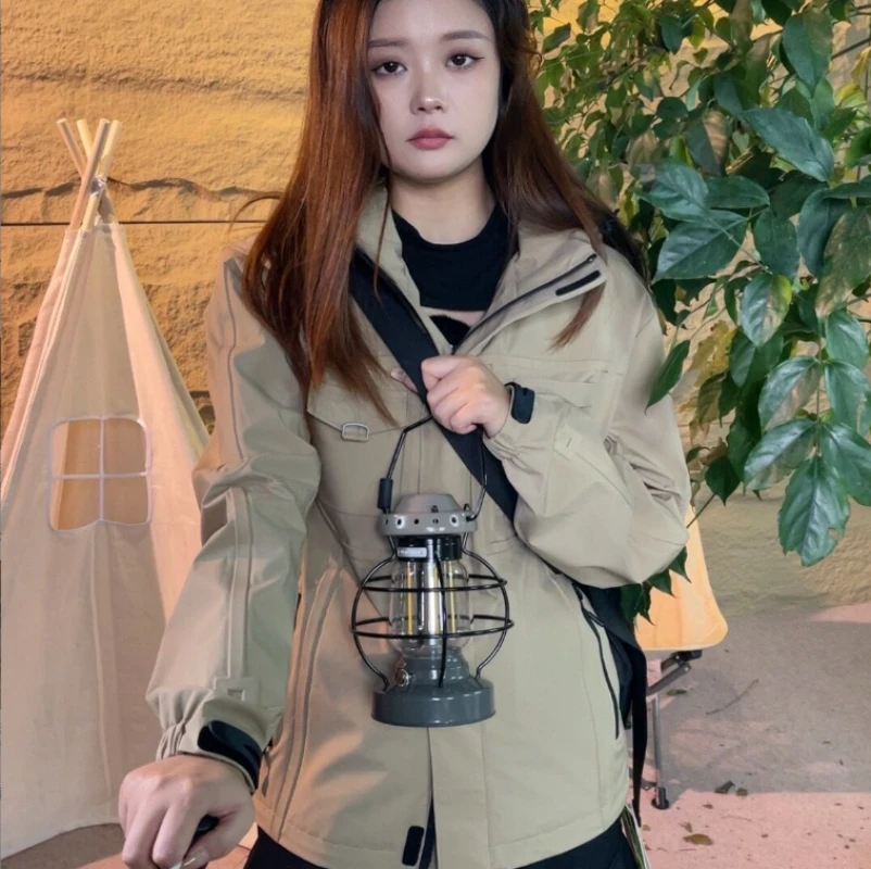 A24-CHISNBAL2024秋季芯片版机能防水内置大容量口袋户外冲锋衣