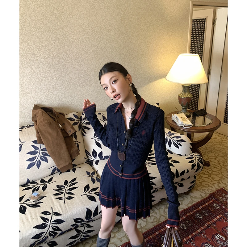 【开学季】MIU系学院风POLO针织开衫百褶裙套装3859