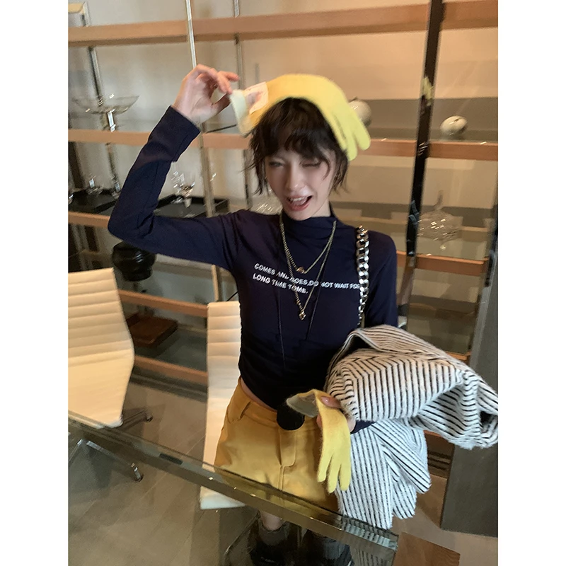 【蔚蓝时刻】字母加绒长袖T恤修身打底衫短上衣4011