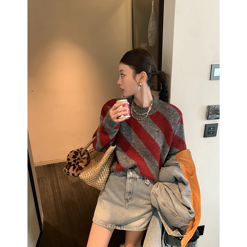 【斜杆青年】复古斜条纹套头毛衣女冬慵懒宽松上衣4049