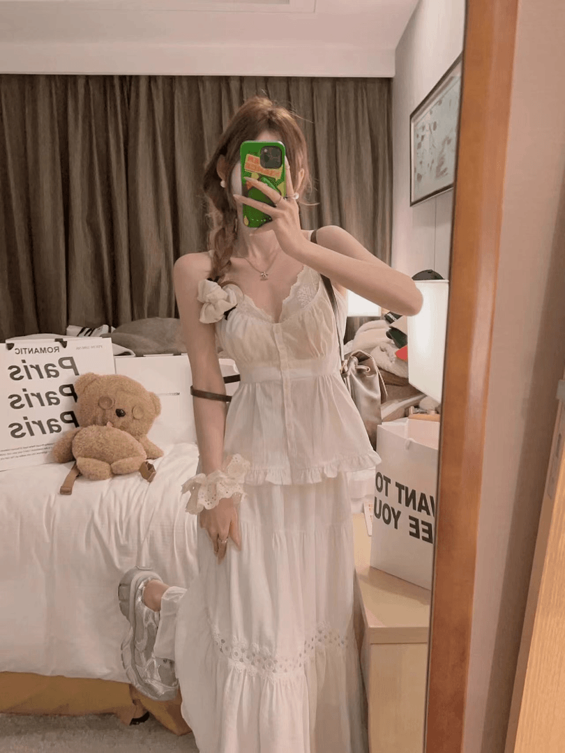 2024网红洋气纯欲性感甜辣妹吊带女高腰半身裙小个子两件套装