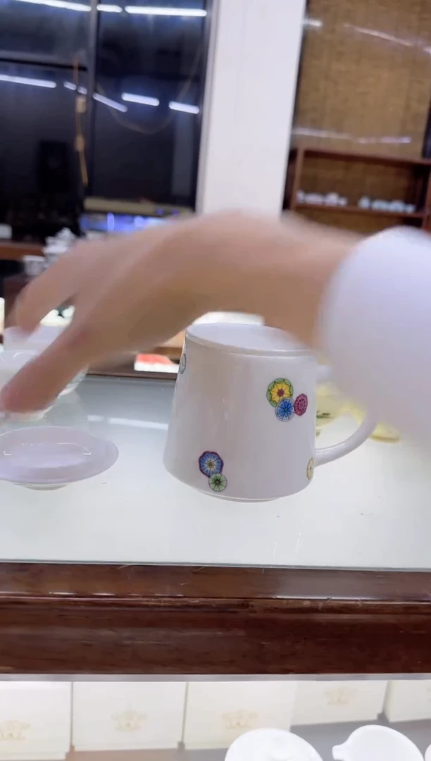 【闪购商品】瓷片微瑕言泥言泥言泥@YN22