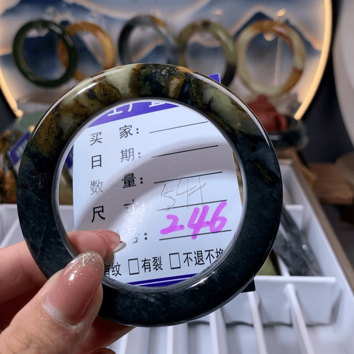 【闪购商品】蛇纹石玉手镯未镶嵌