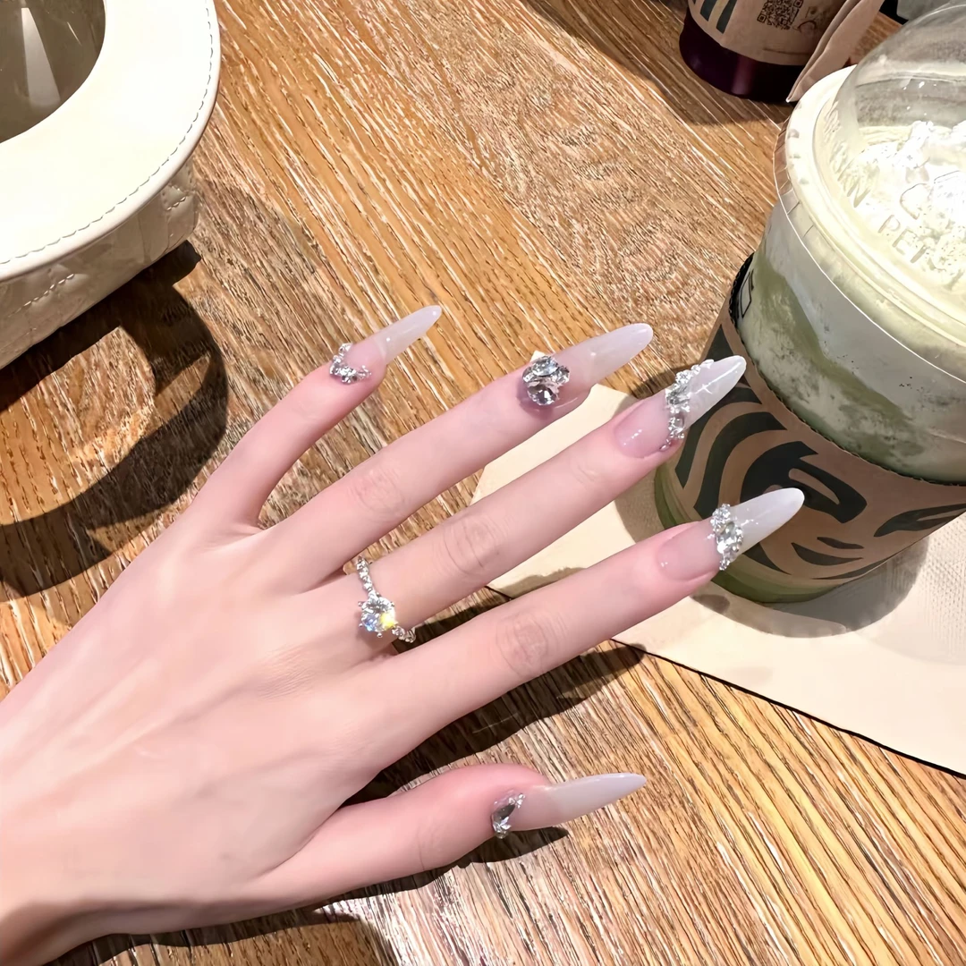 【白月光】纯手工穿戴甲美甲2024超长穿戴式可拆卸假指甲显白裸色夏