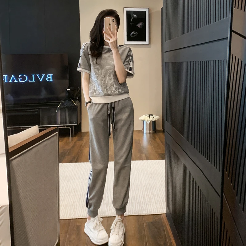 欧洲站短袖运动休闲套装女夏季时尚显瘦高端减龄短袖两件套洋气潮