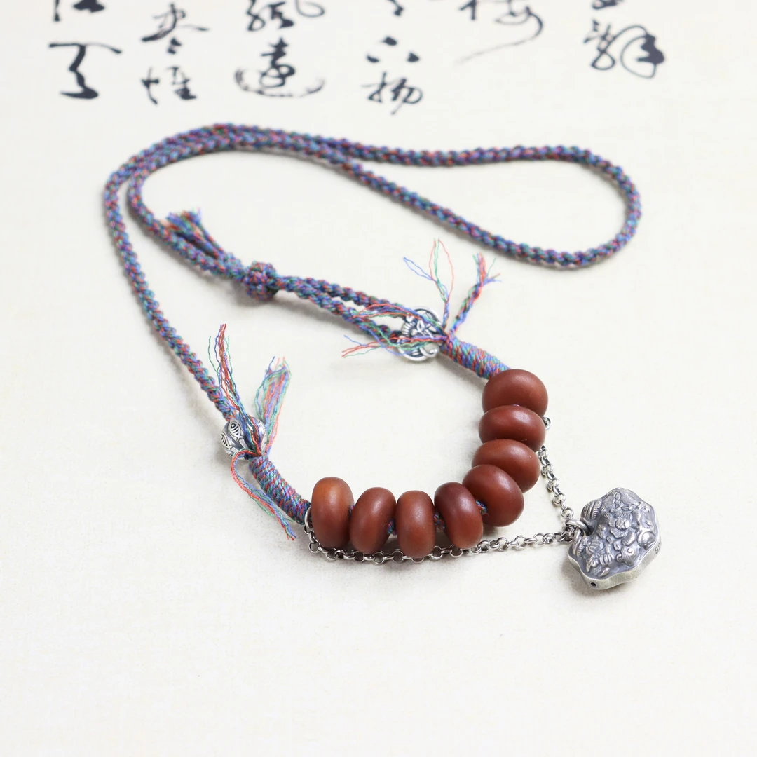 纯手工编绳天然琥珀蜜蜡随形饼子女款古风蜜蜡项链毛衣链颈饰