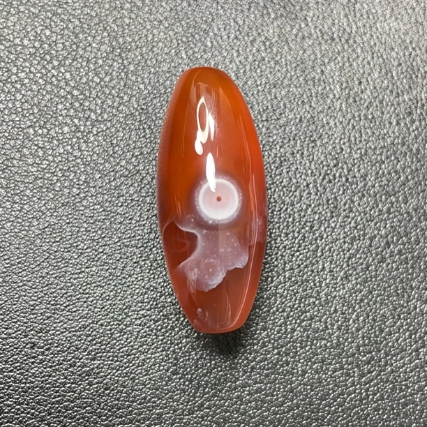 保山原矿小庄冰红底正眼天眼勒子37*16mm