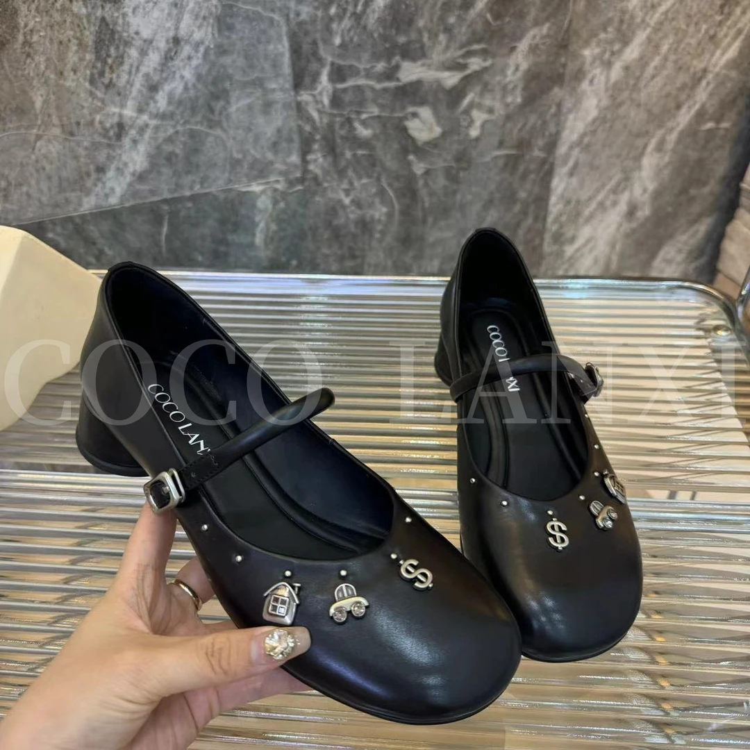 【茜妍】百搭黑色真皮中跟舒适套脚软底浅口中跟小单鞋24DX303LX