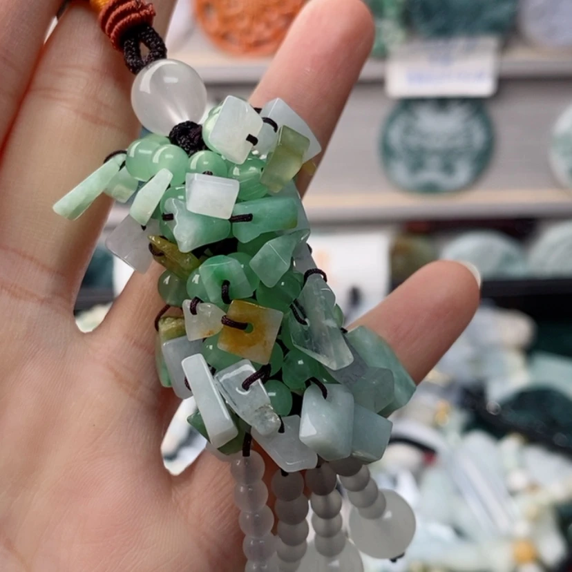 【闪购商品】翡翠颈饰未镶嵌纯天然