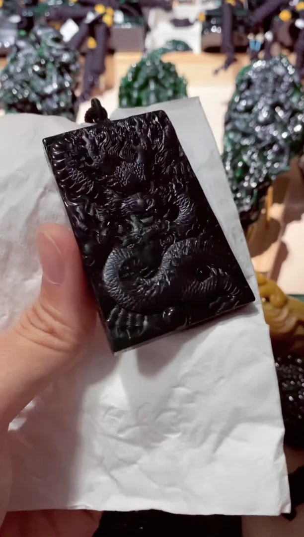 【闪购商品】翡翠颈饰未镶嵌翡翠