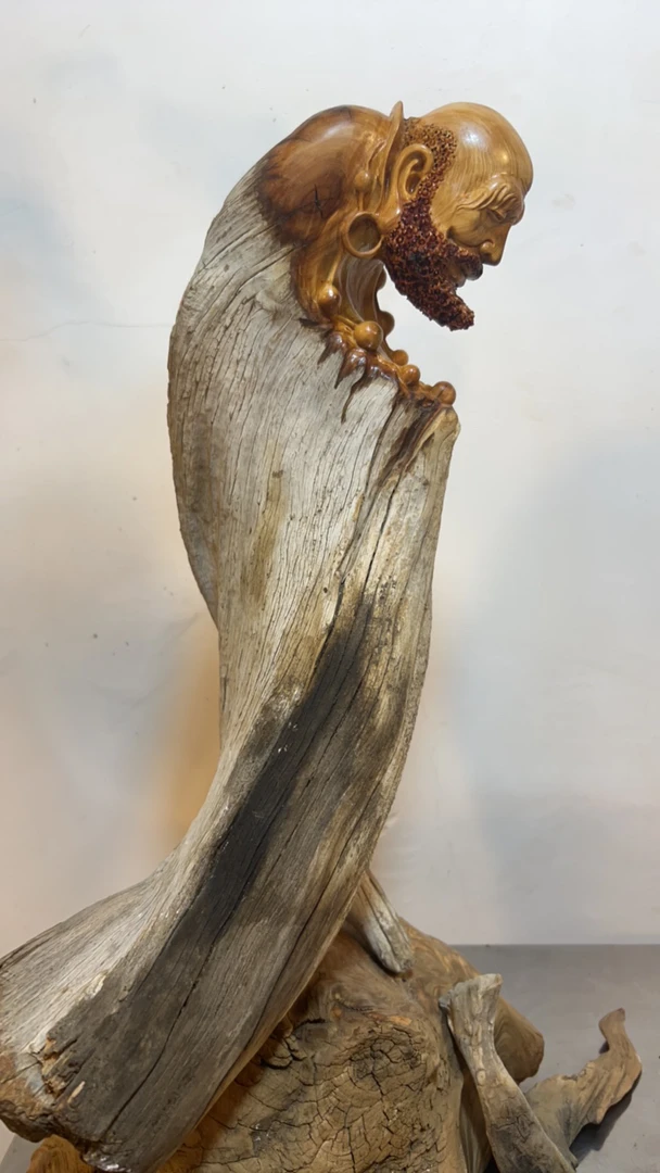 达摩大师鱼鳞骨雕刻摆件