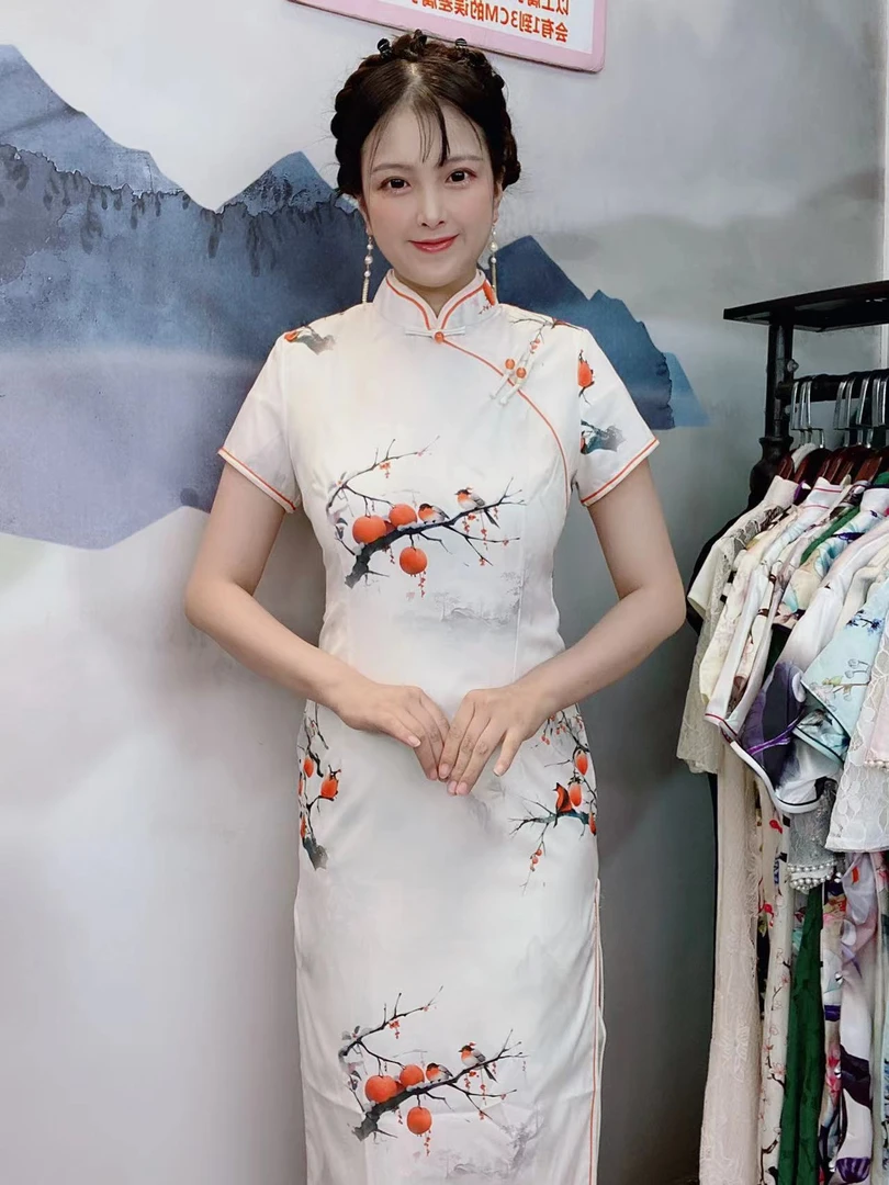 324 比较薄 微透 介意勿拍   喜上枝头 单层浅黄色柿子旗袍