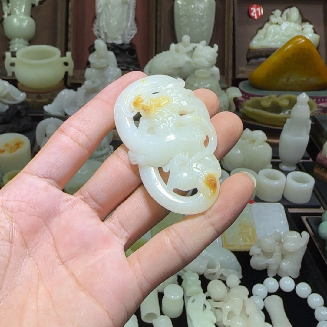 【闪购商品】和田玉挂件未镶嵌?***林