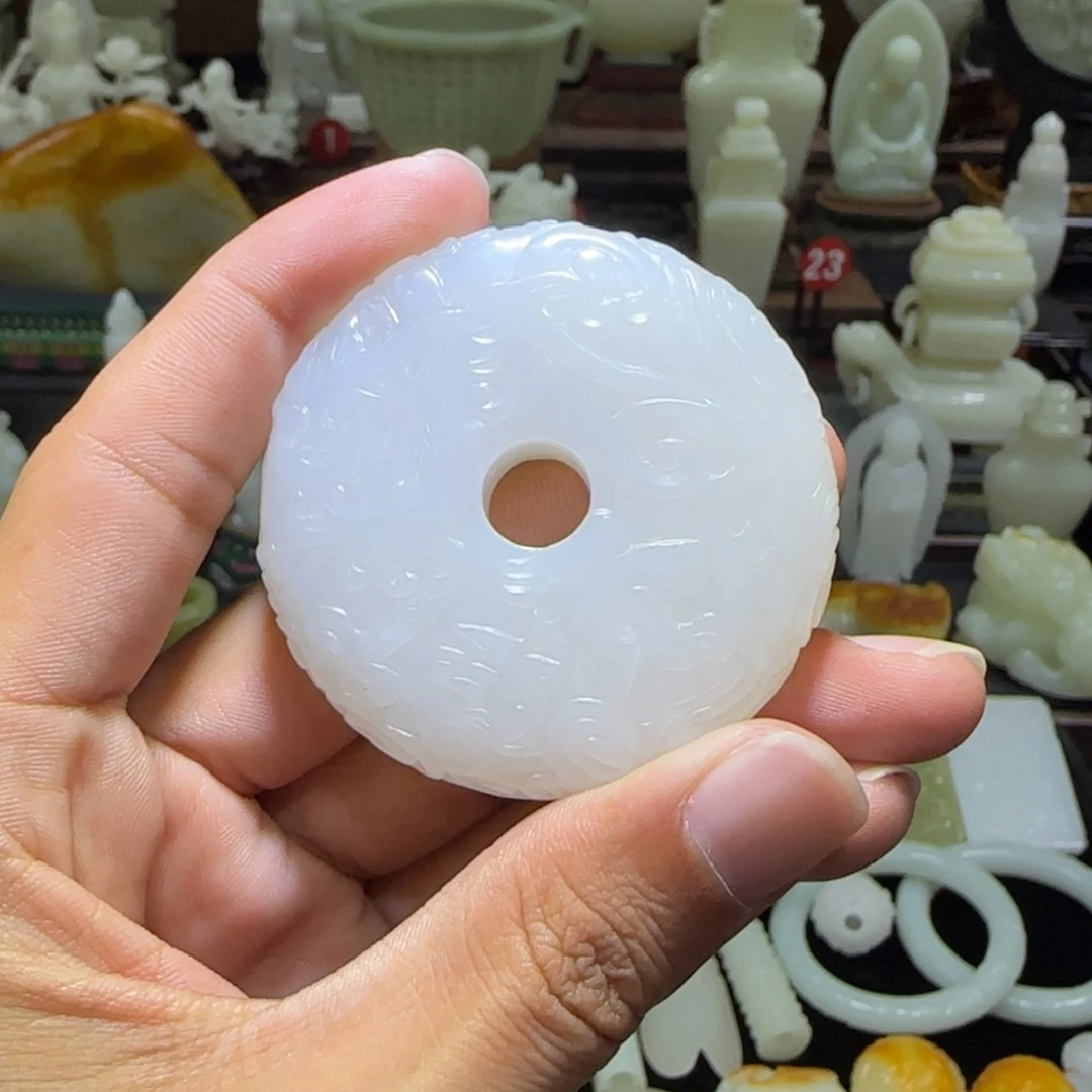 【闪购商品】和田玉挂件未镶嵌钢*