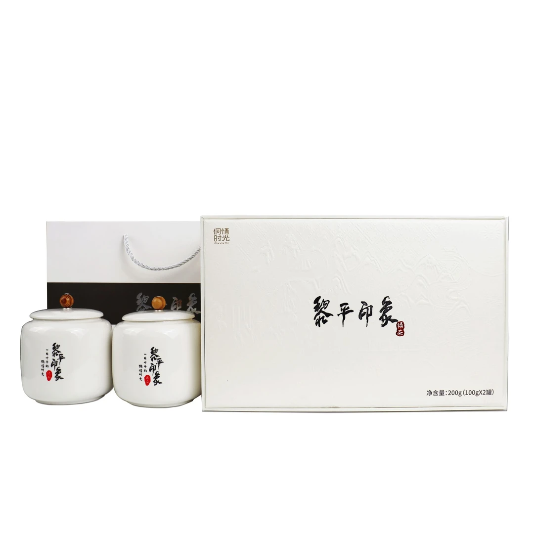 侗情时光（买一赠一）贵州黎平印象绿茶陶罐装200克春茶