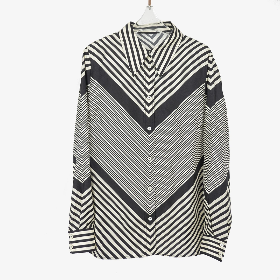 【六丑】新款黑白条纹衬衫1tz0113