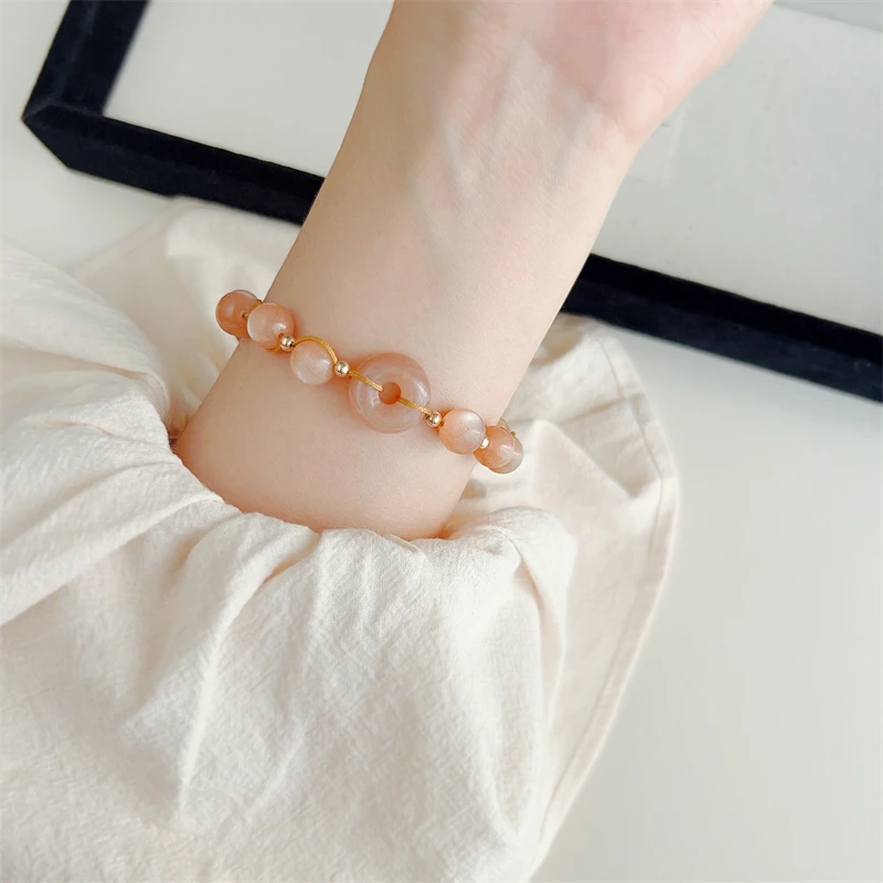 【绥岁】原创设计天然8mm太阳石平安扣手绳手链气质时尚小众水晶