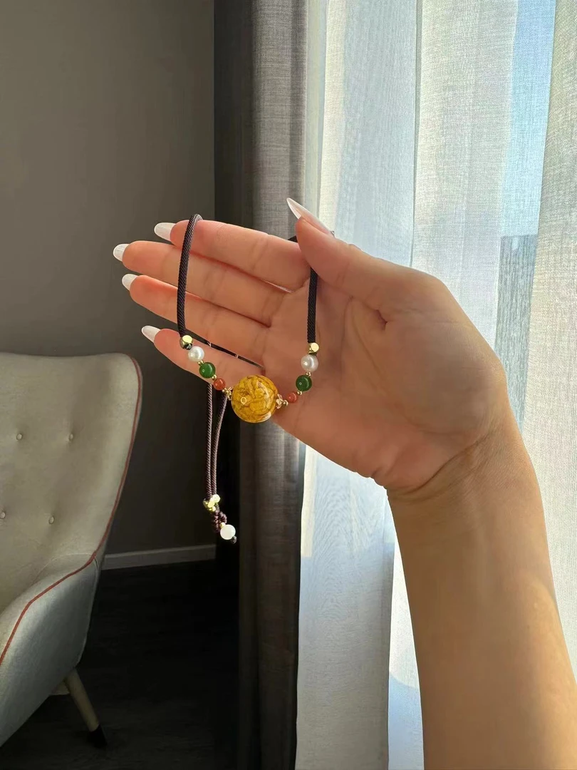 含辰砂工艺品雄黄项链珠子，叠戴百搭，亮色吊坠