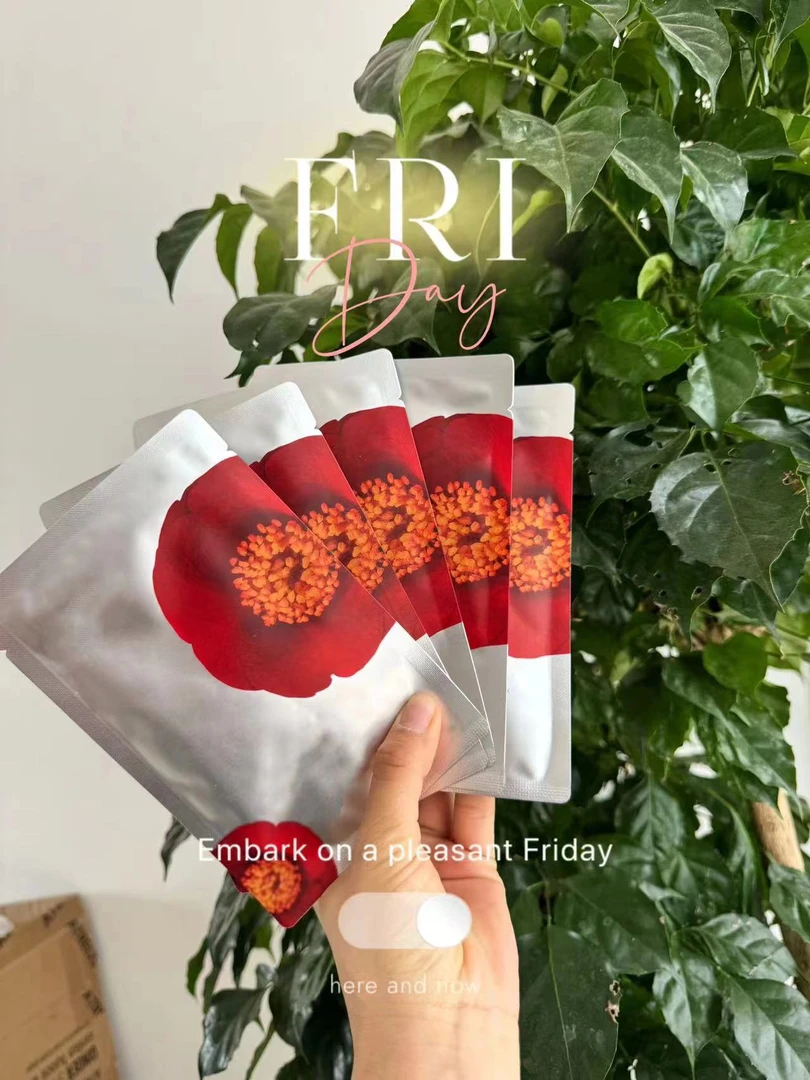 轩子的山茶花面膜！