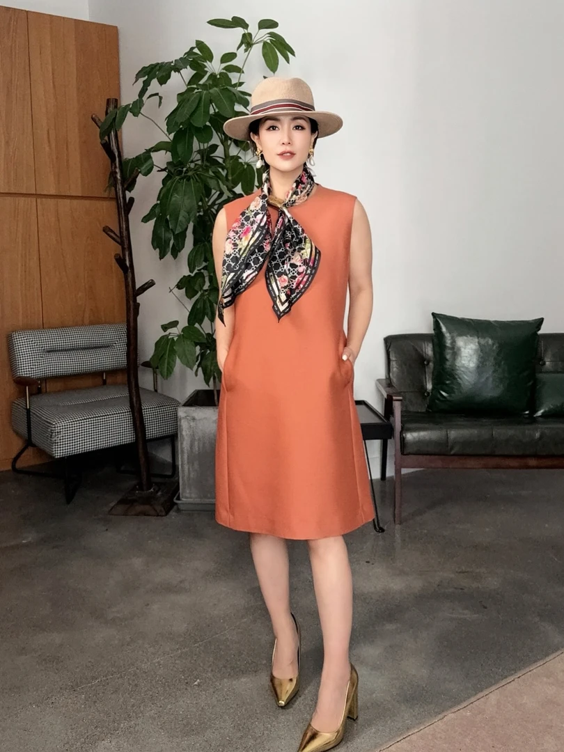 【顾文婷推荐】YOUWEI有尾 丝毛背心连衣裙 Y5724111