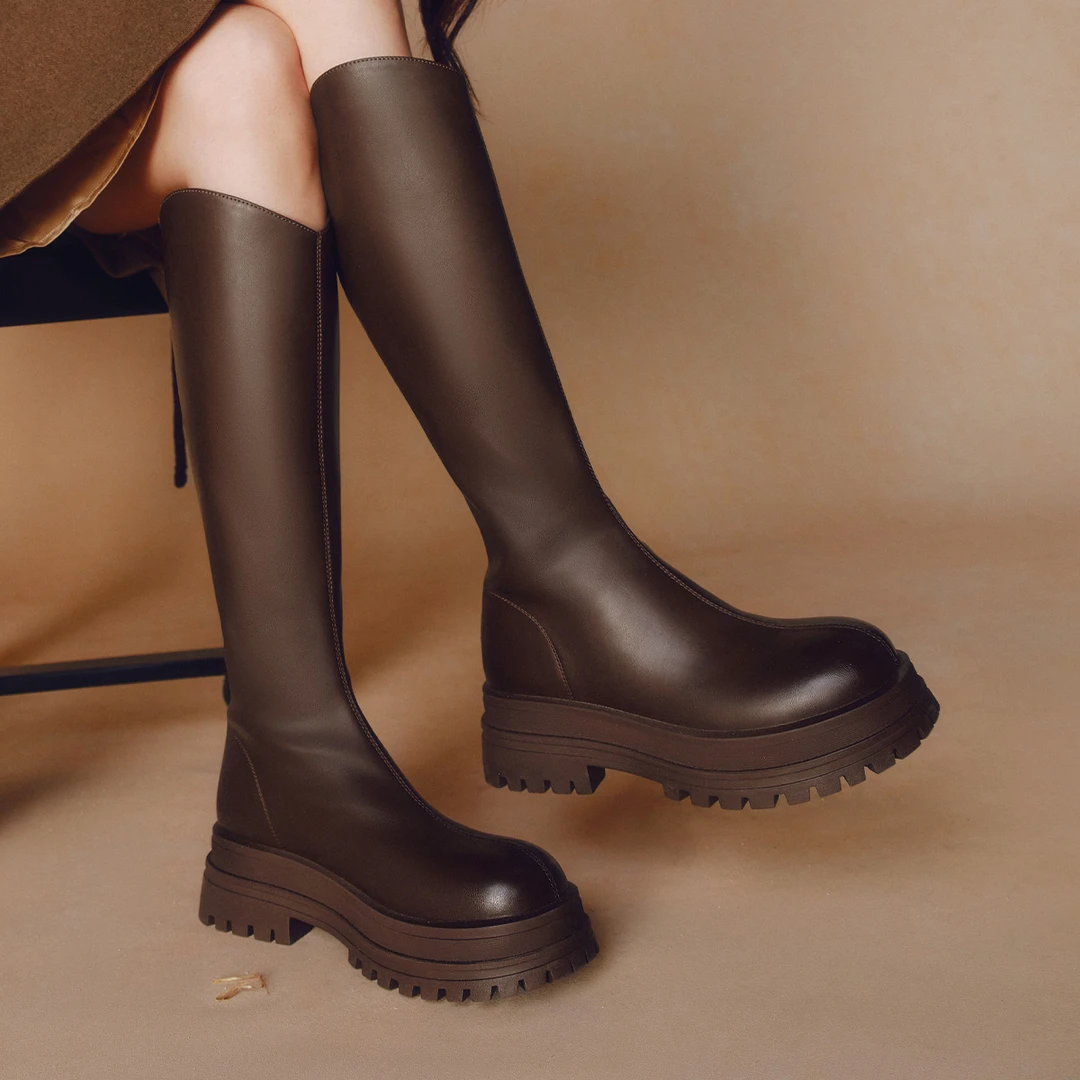 【百思图】百思图2024冬季时尚街头骑士靴厚底女长靴BV506DG4