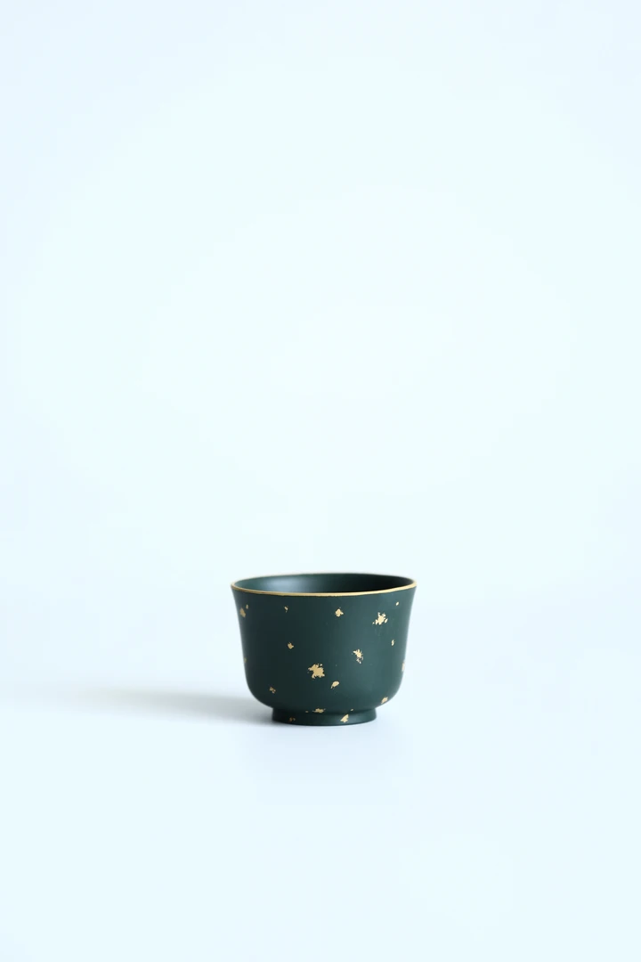 大周紫砂【精工 主人杯】绿泥主人杯 半手工 撒金工艺 70c
