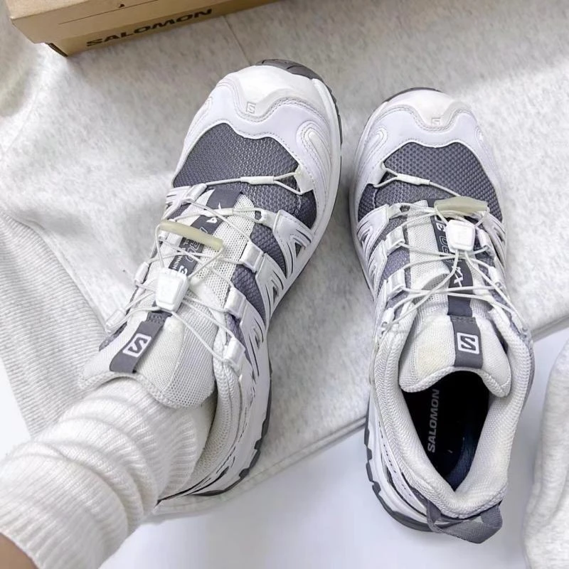 特价SALOMON萨洛蒙 Xa PRO 3D 白色 户外登山徒步低帮跑鞋 472457