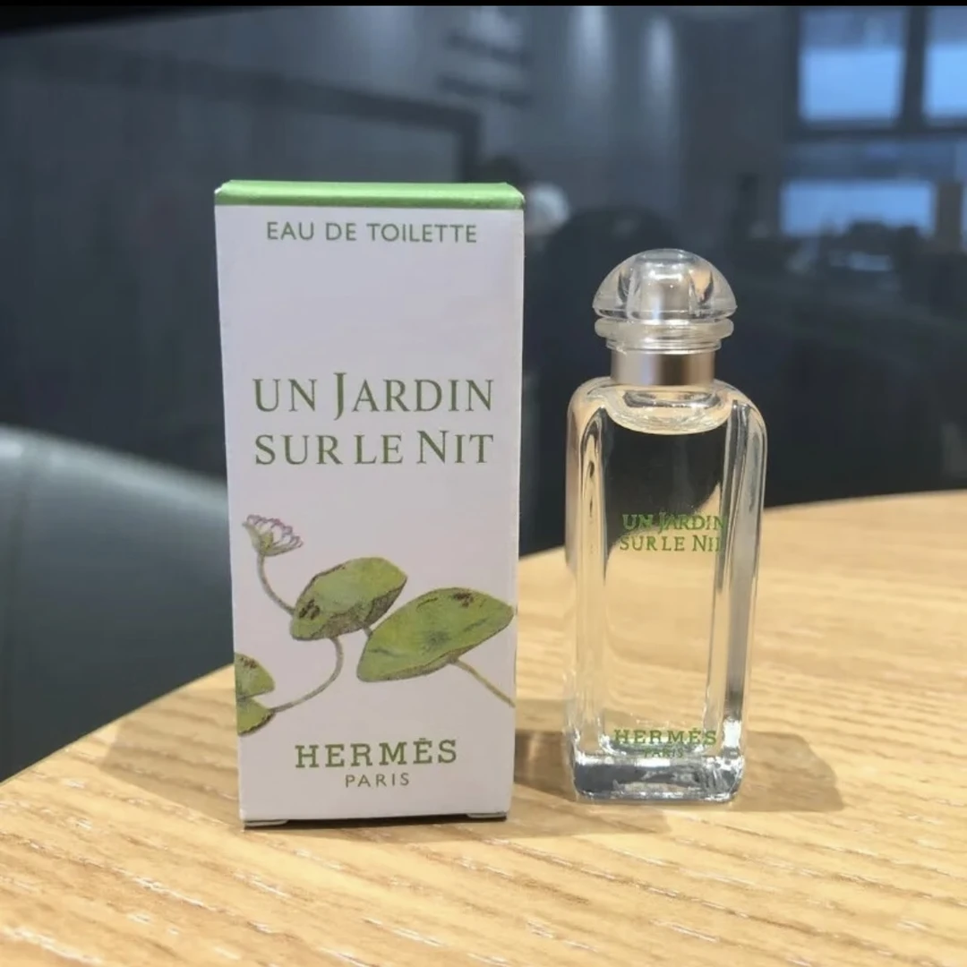 爱(尼罗河李先生)仕Q版小样持久留香72小时男女香水淡香小样7.5ml